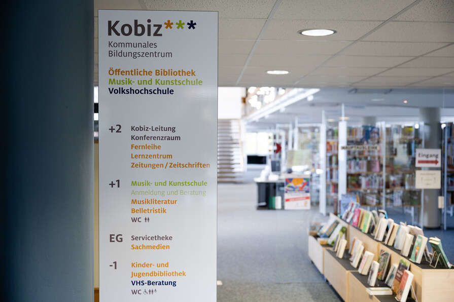 Kobiz Remscheid Leitsystem Signaletik