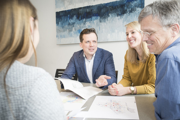 Federmann und Kampczyk design: Corporate Design Büro Junker Kruse